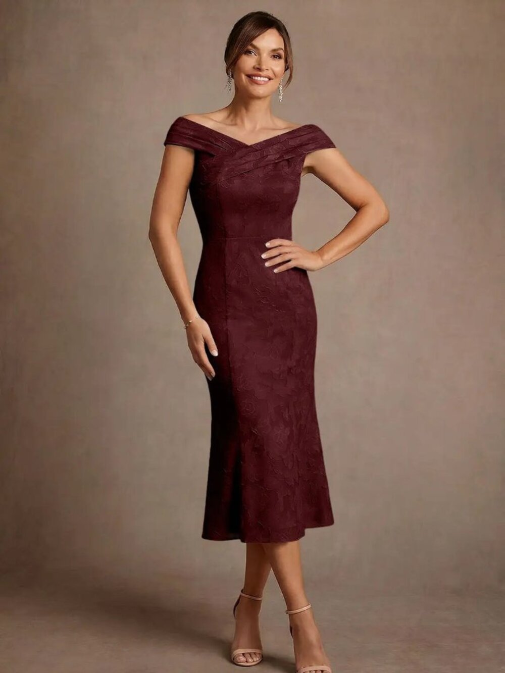 NWT Azazie Keith Mother of Bride Dress Cabernet Sheath Pleated Floral Burnout